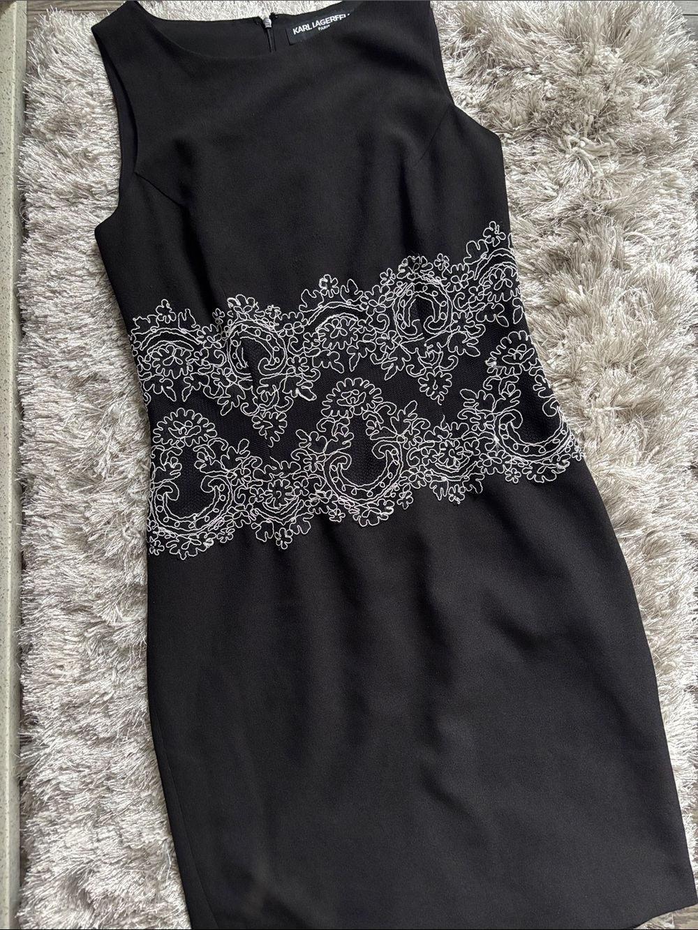 Karl Lagerfeld Dress🩷🌟